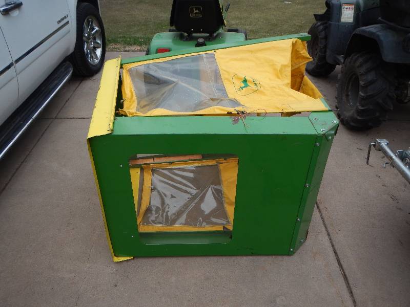 John Deere Cab