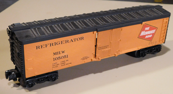 lot 58 image: Model trains, collectible, The Milwaukee Road rail car