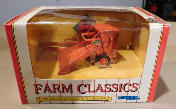 lot 80 image: ERTL Allis Chalmers Roto Baler die cast (NIB)