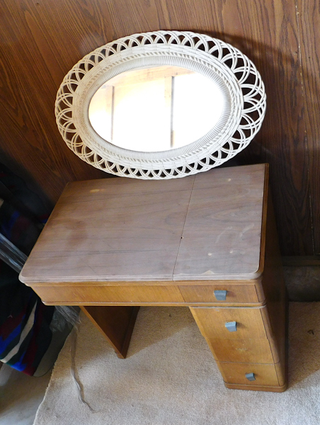 lot 97 image: vintage sewing machine and a wall mount mirror
