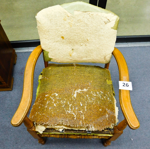lot 26 image: Vintage Chair, project piece