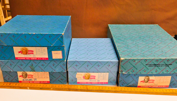 lot 40 image: 4 Madame Alexander Doll Company NY. NY. doll boxes please see photos