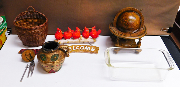 lot 41 image: cardinal items, mini basket, mini globe and more