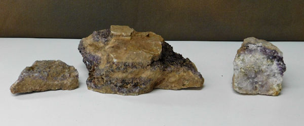 lot 128 image: 2.25 Lb Canadian Amethyst specimen