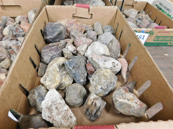 lot 160 image: 12 lbs misc stone specimens