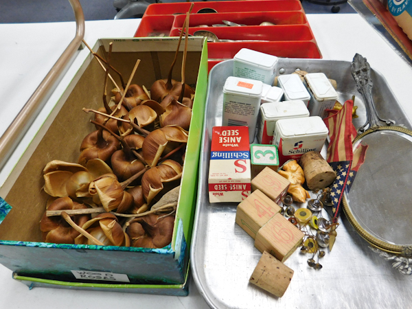 lot 174 image: vintage collectible items spice tins, wooden blocks, wooden roses and more