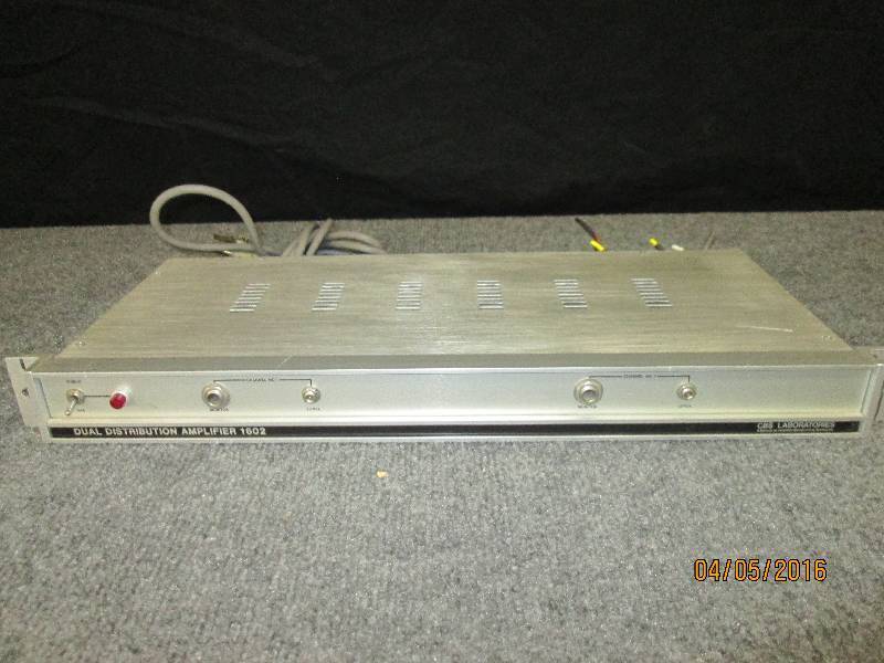 lot 48 image: CBS Laboratories Dual distribution ...
