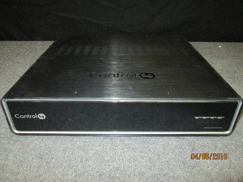 lot 136 image: Control 4 Home Controller HC-500...
