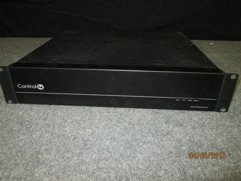 lot 141 image: Control 4 Home Controller HC-1000 -...