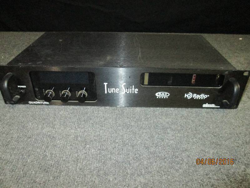 lot 157 image: Tune Suite HD Radio ready SAT Radio...