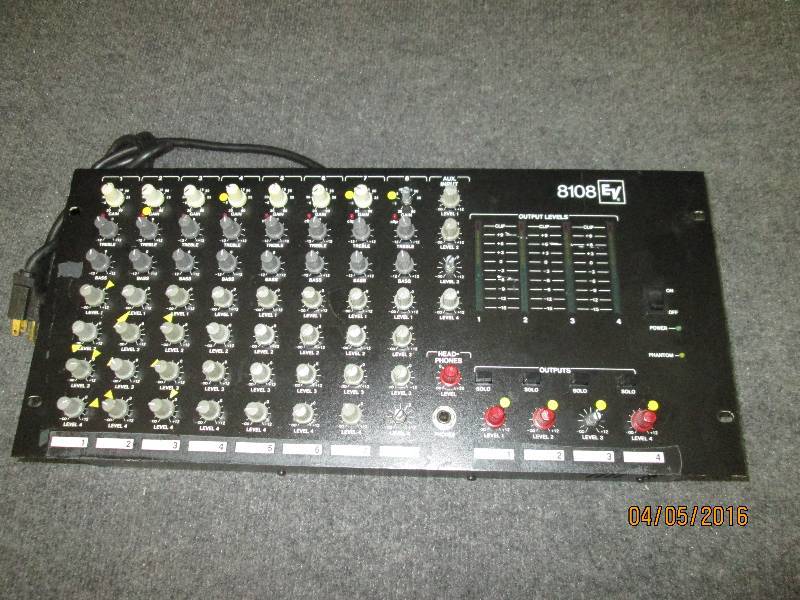 lot 65 image: Electro-voice Model 8108 sound cont...