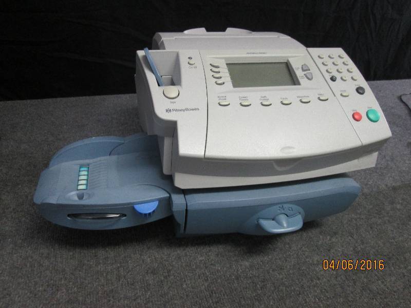 lot 97 image: Pitney Bowes postage meter, Model 3...