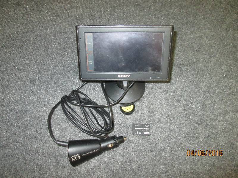 lot 107 image: Sony nav-u personal navigation syst...