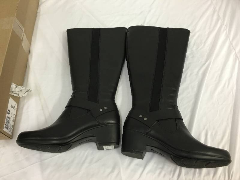 Clarks Womens Malia Waves Boot - Wide Calf size 9.5 retail $199