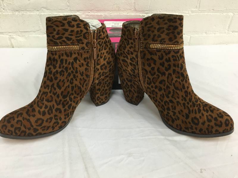 Michael Antonio Meadow - Leopard Micro  size 10
