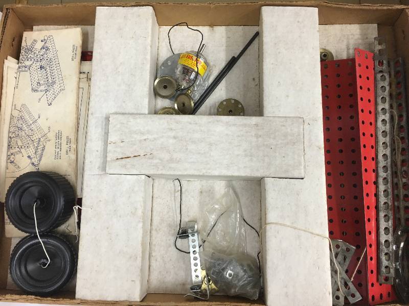 antique gilbert erector set 2