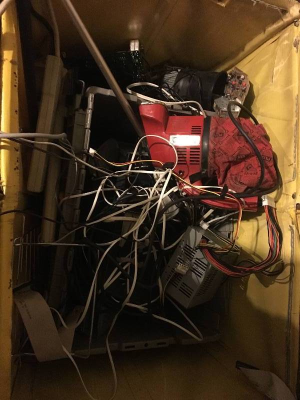 multiple computers,parts,two laptops