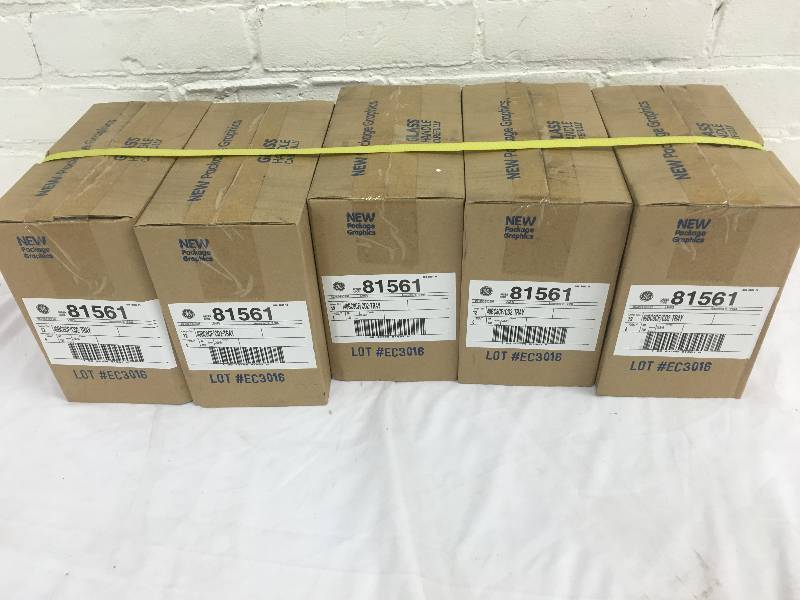60 light bulbs  GE Lighting 81561 40-Watt 280-Lumen Decorative B13 Incandescent Light Bulb, Crystal Clear, 2-Pack  retail $8 each