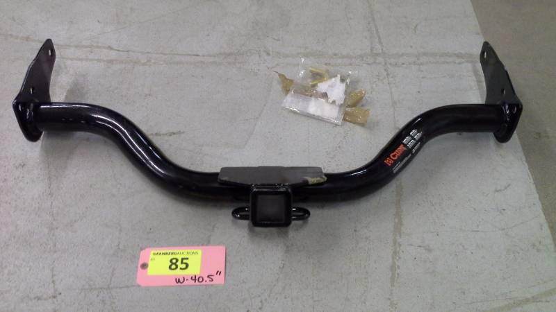 (1) Curt 2 receiver 40.5 wide