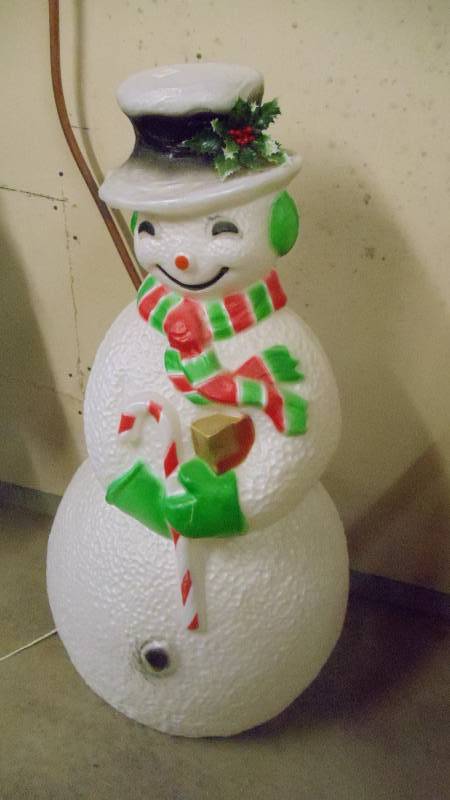 Outdoor Snowman