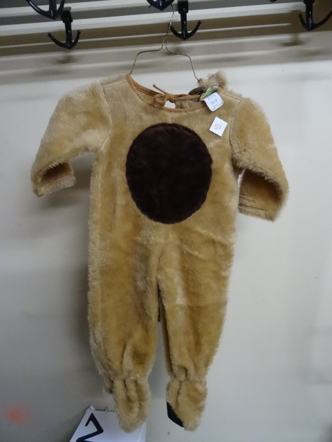Costume