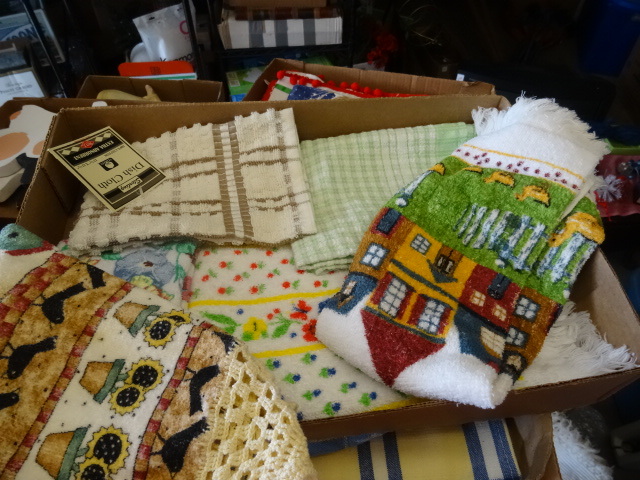 Dish Clothes & Towels