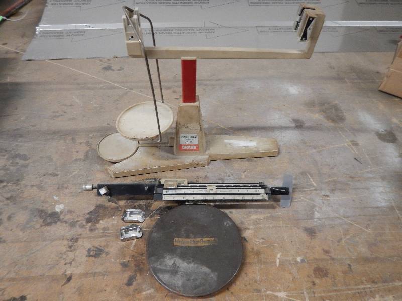 lot 17 image: Ohaus Cent-O-Gram Balance