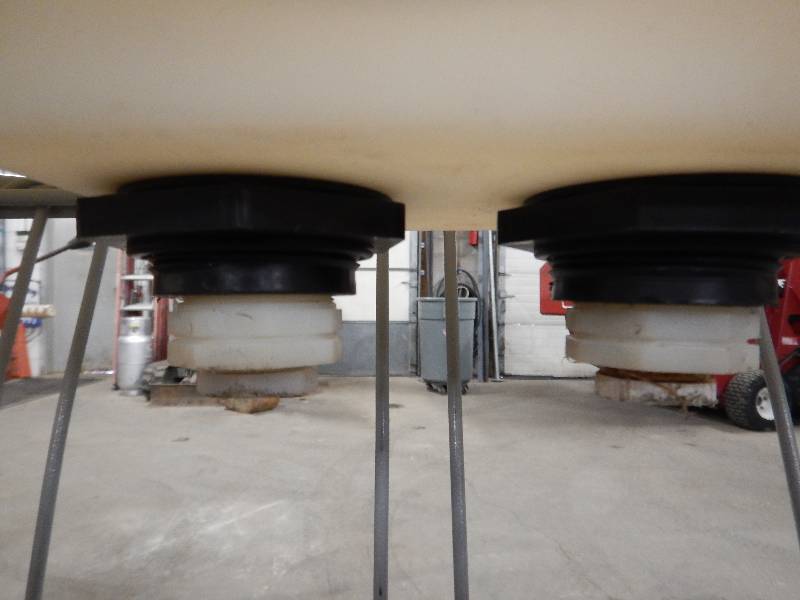 lot 18 image: 150 Gallon Water Tank