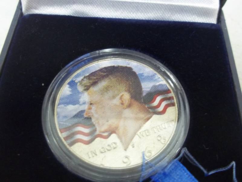 lot 38 image: 1968 Kennedy Colorized with case