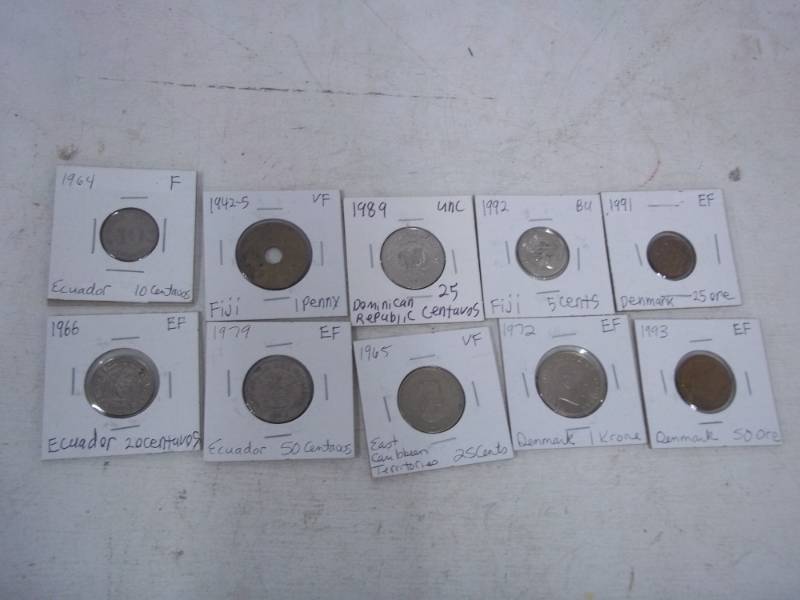 lot 43 image: 10 Foreign Coins