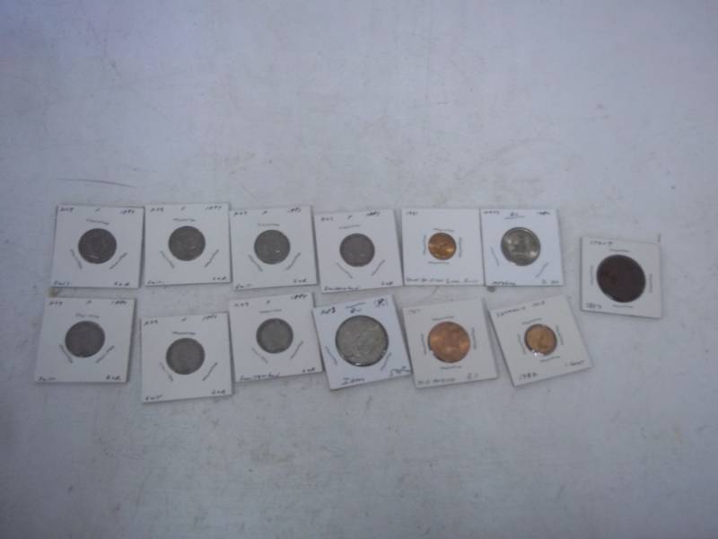 lot 51 image: 13 Foreign Coins