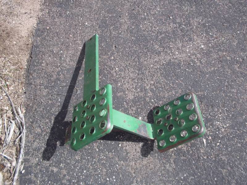 lot 63 image: John Deere Tractor Step
