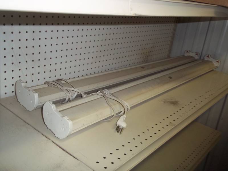 lot 75 image: Pair of 4 Florescent Light fixtures with plug in