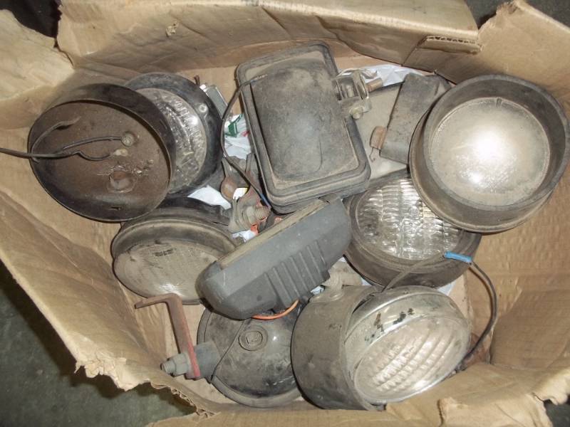 lot 89 image: Box of 12v tractor lights and parts