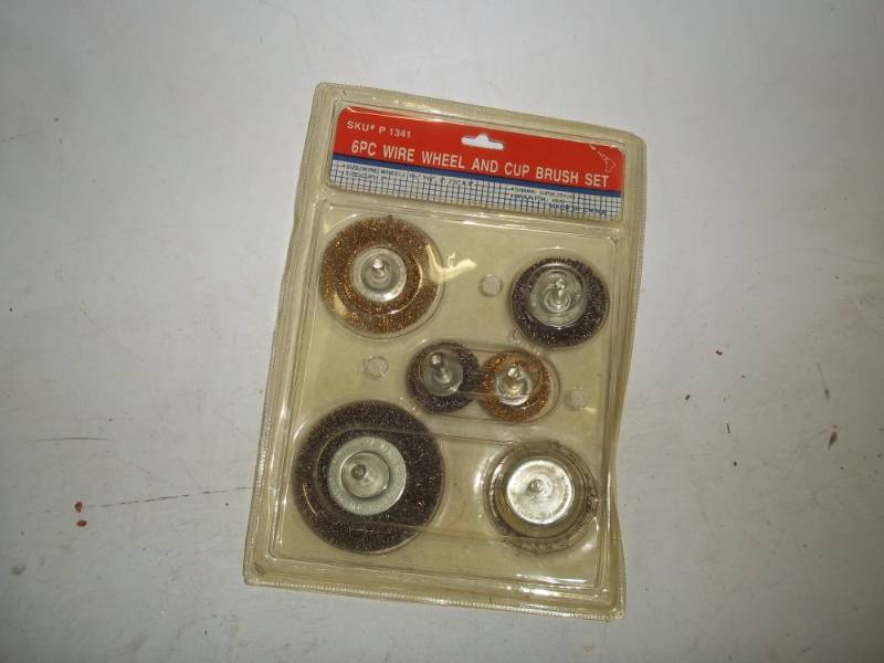 lot 124 image: New Wire Wheels