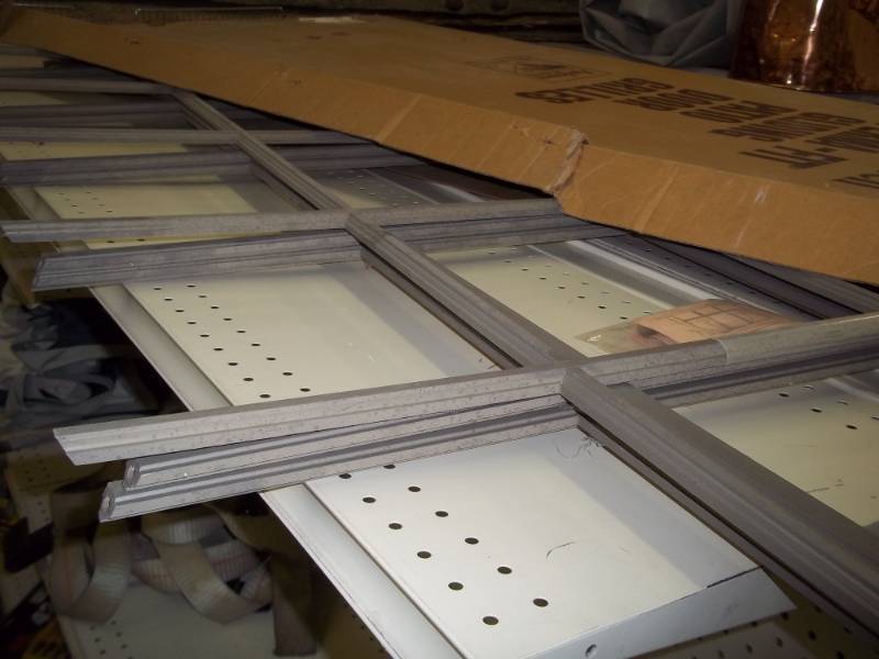 lot 134 image: 3 Anderson Patio door Grills