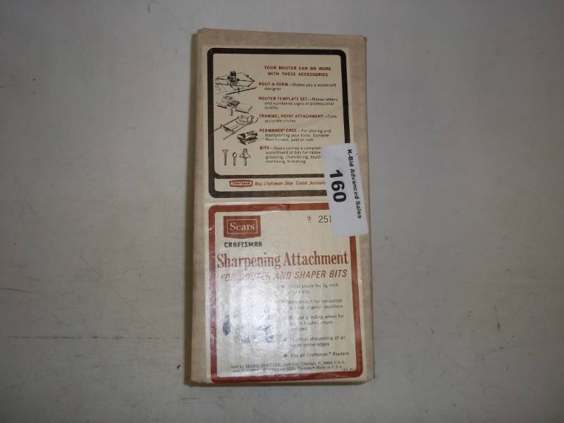 lot 160 image: Sharpening Attachment for Router and shaper bits