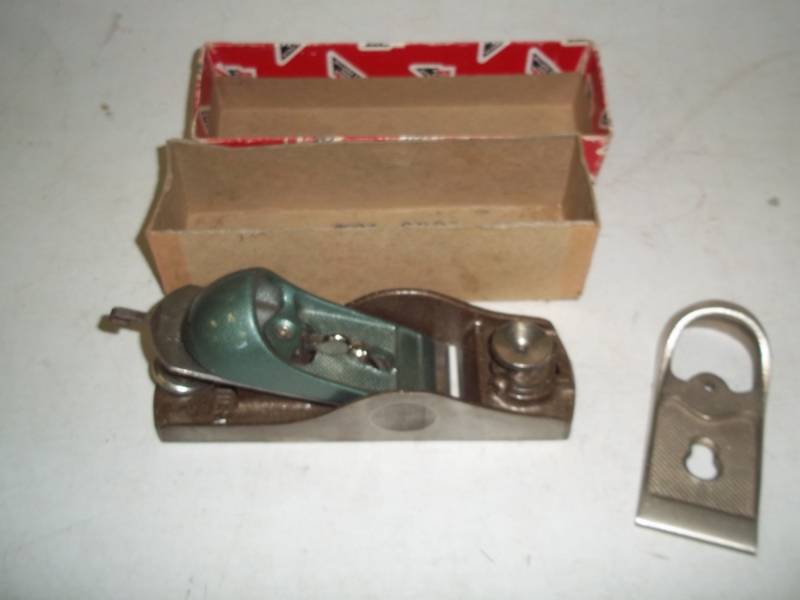 lot 194 image: Block Plane with box