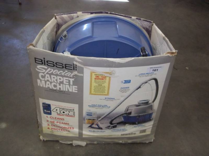 lot 201 image: Bissell Special Carpet Machine