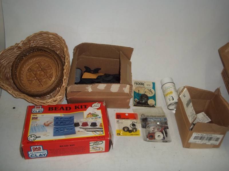 lot 206 image: Bead kit, washers, baskets, shoe heel lifts