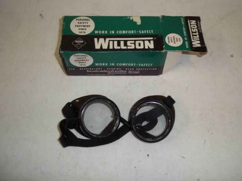 lot 220 image: Willson safety Goggles