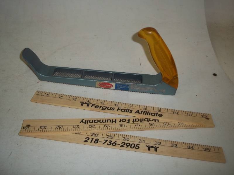 lot 228 image: Rasp and Ruler