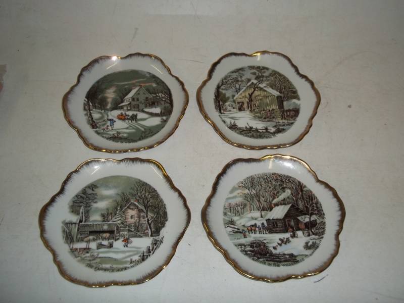 lot 236 image: 4 dcor plates