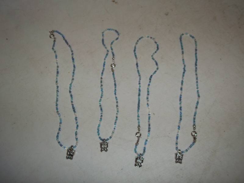 lot 242 image: Butterfly jewelry