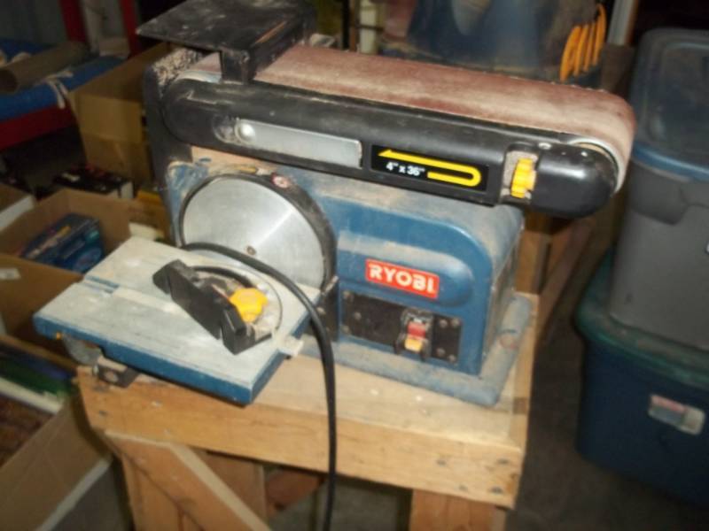 lot 367 image: Ryobi Sander with stand Belt and Disk