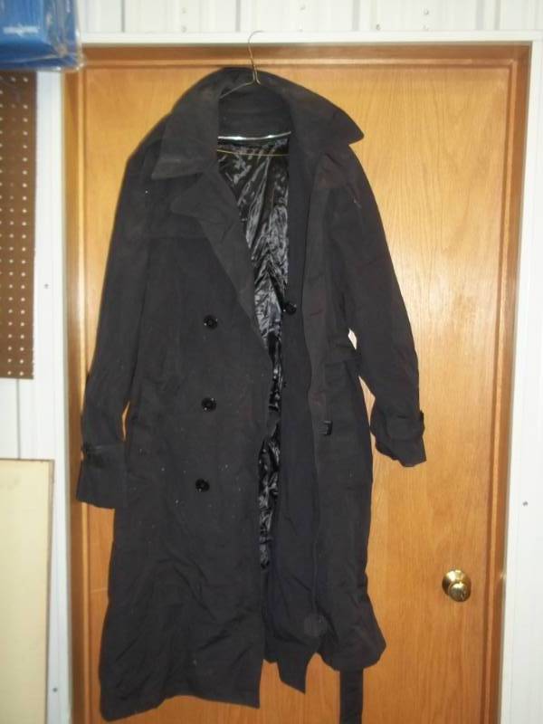 lot 387 image: Long black Coat  Size 44R