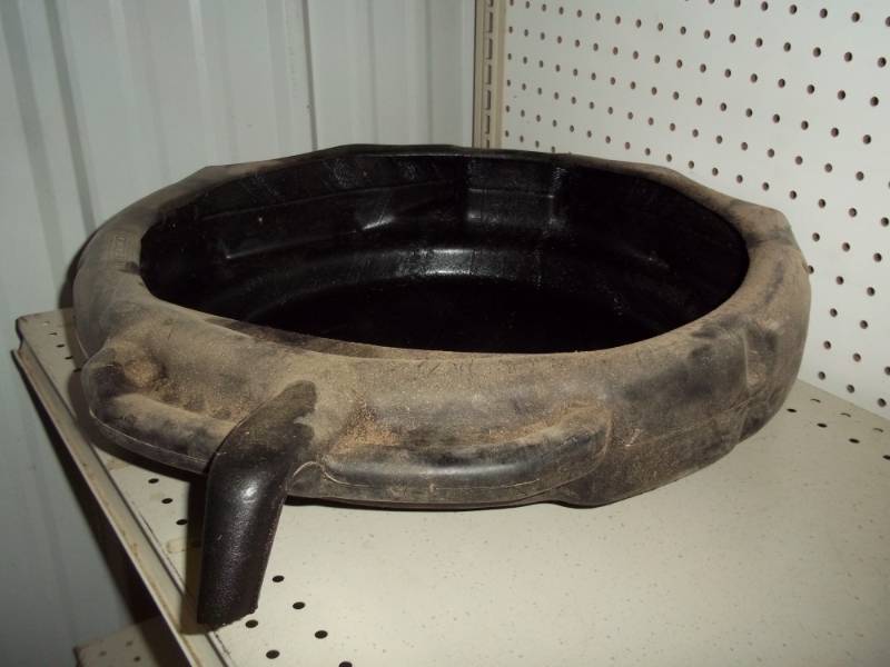 lot 431 image: Oil Catch Tray