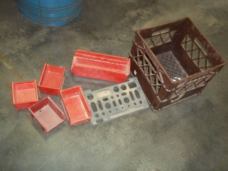 lot 433 image: Tool Caddy with parts bins