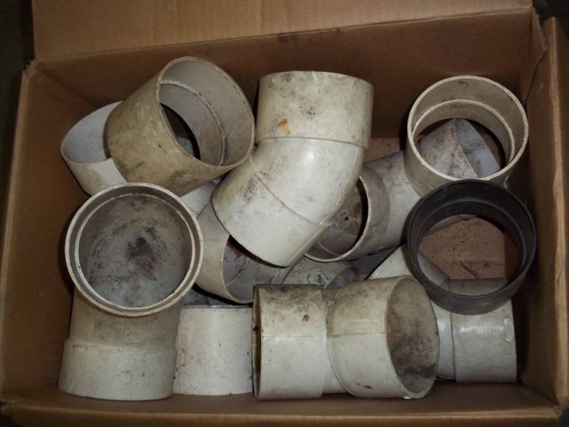lot 436 image: PVC Fittings