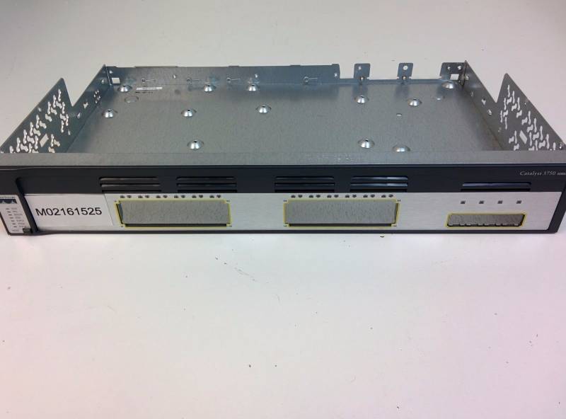 lot 39 image: Cisco Catalyst Series 3750 24-Port Switch Faceplate